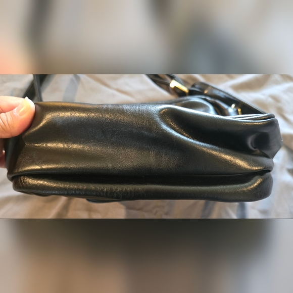 Porox Leather Bag - Picture 5 of 11